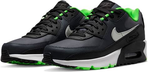 nike goedkoop maat 37